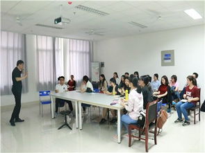 提升專業實踐能力，構筑校園心靈港灣——記教育與心理科學學院學生心理咨詢助手能力提升講座